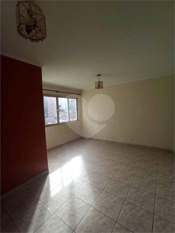 Apartamento à venda com 2 quartos, 65m² - Foto 86