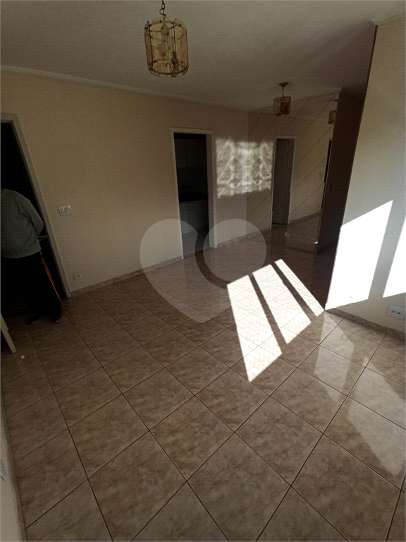 Apartamento à venda com 2 quartos, 65m² - Foto 46