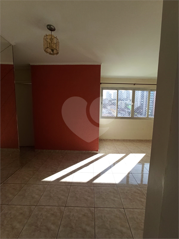 Apartamento à venda com 2 quartos, 65m² - Foto 47