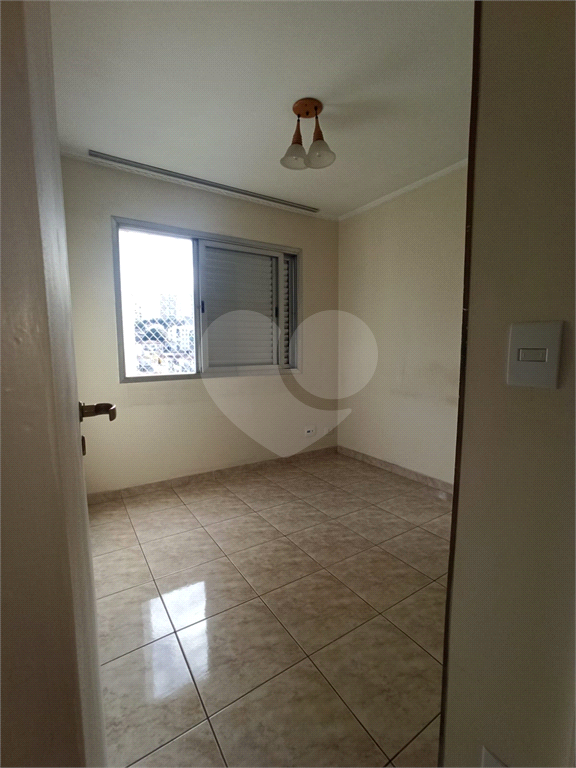 Apartamento à venda com 2 quartos, 65m² - Foto 88