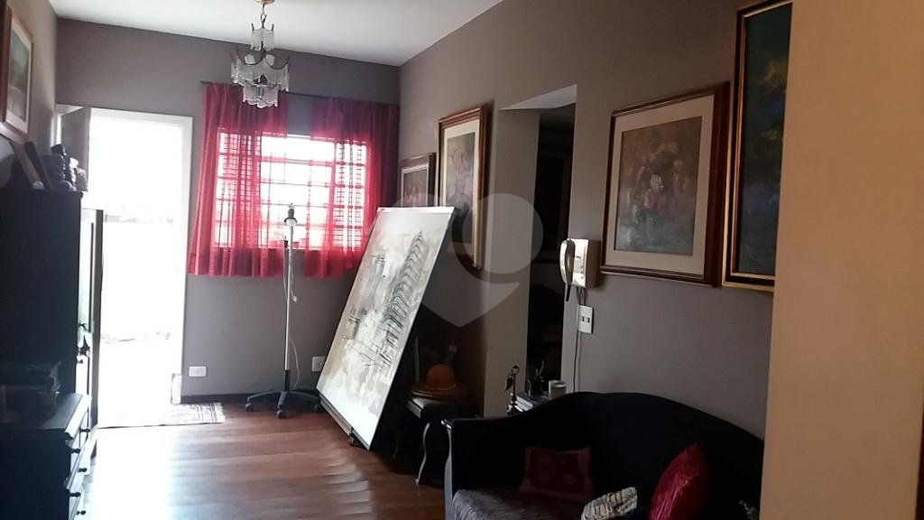 Casa à venda com 6 quartos, 750m² - Foto 25