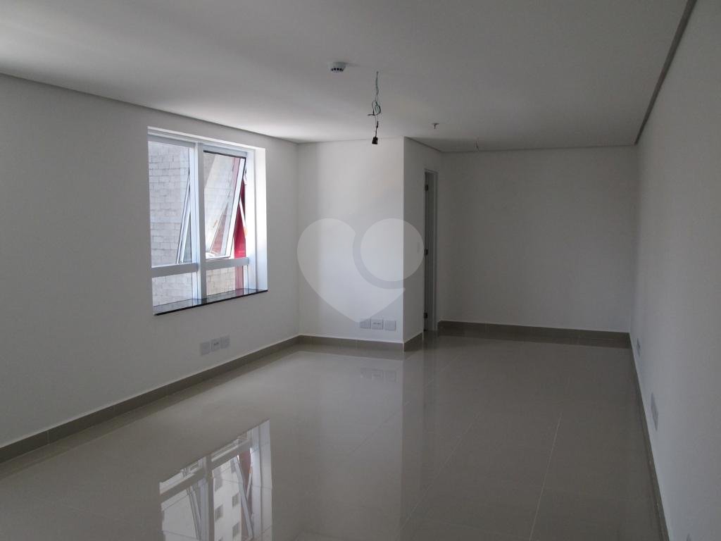 SALAS em CASA VERDE