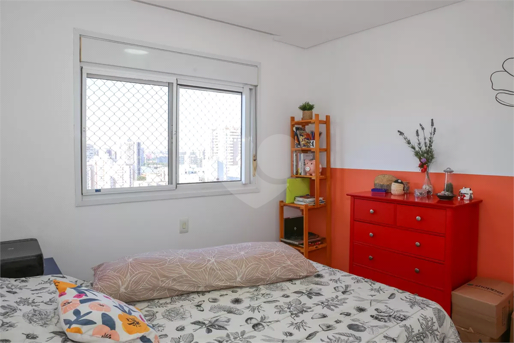Apartamento Pompeia 3 dormitórios, sendo 1 suíte, e 2 vagas de garagem
