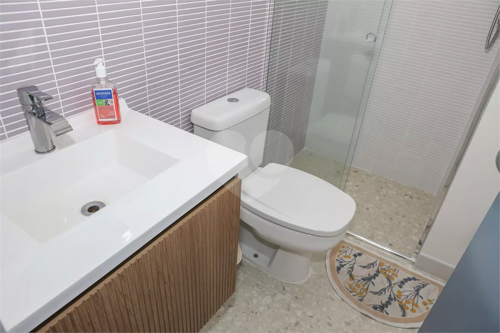 Apartamento Pompeia 3 dormitórios, sendo 1 suíte, e 2 vagas de garagem