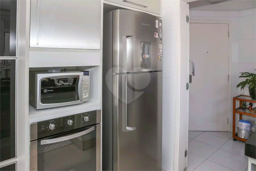 Apartamento Pompeia 3 dormitórios, sendo 1 suíte, e 2 vagas de garagem