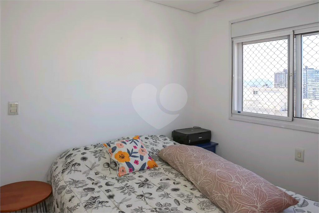Apartamento Pompeia 3 dormitórios, sendo 1 suíte, e 2 vagas de garagem