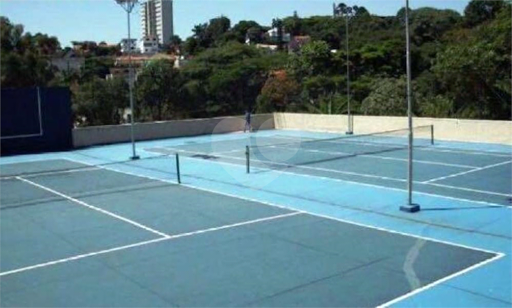 Apartamento no bairro do Barro Branco.
