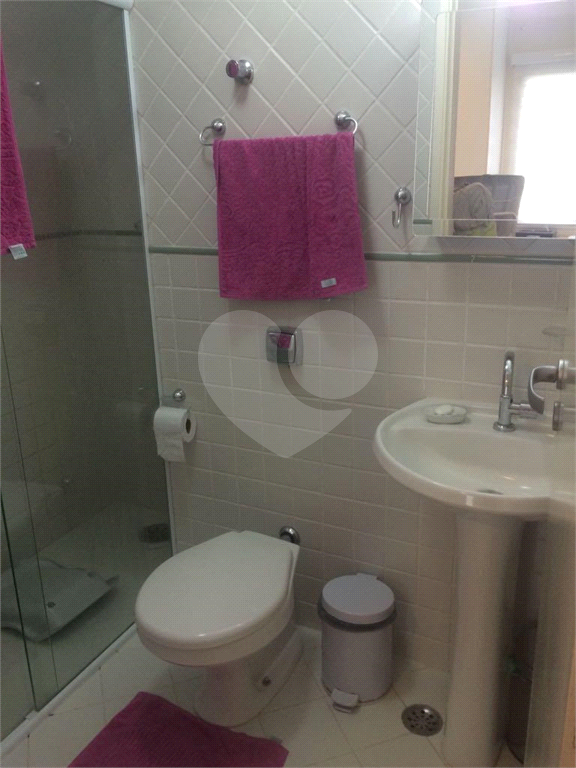 Apartamento no bairro do Barro Branco.