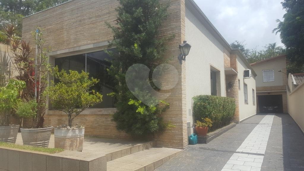 CASA TERREA NO  JARDIM FLORESTA!