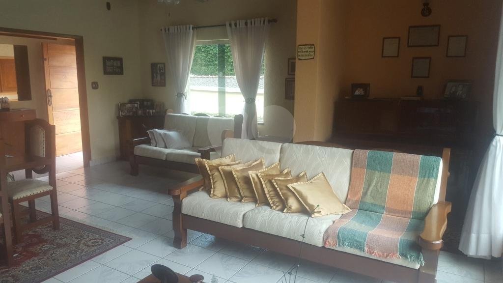 CASA TERREA NO  JARDIM FLORESTA!
