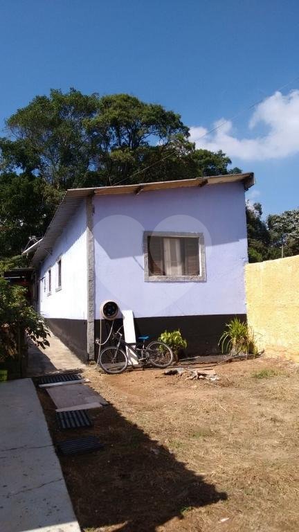 Linda Casa de Campo a 30 minutos de SP