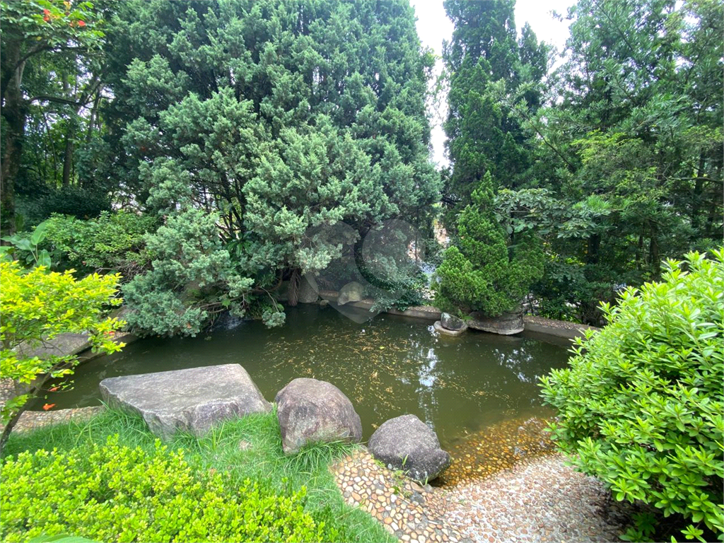 Casa com 1100m² no Morumbi reformada. Impecável