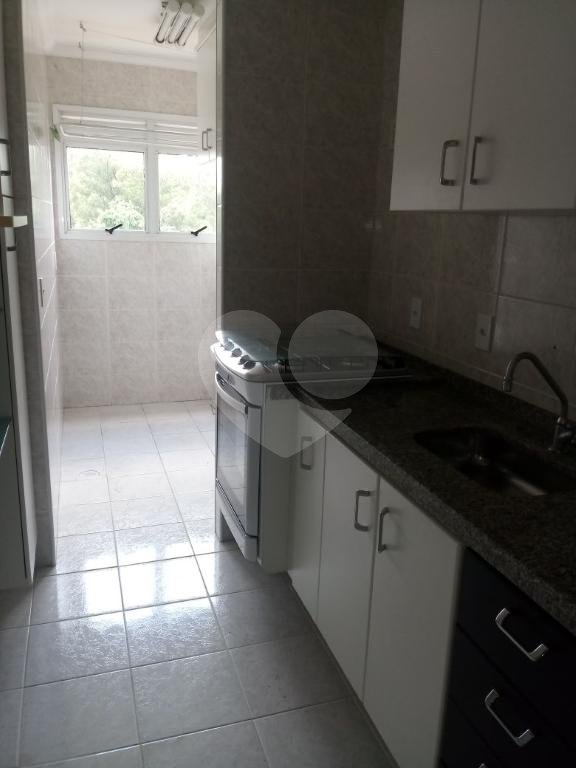 APARTAMENTO COM 2 VAGAS DE GARAGEM 
