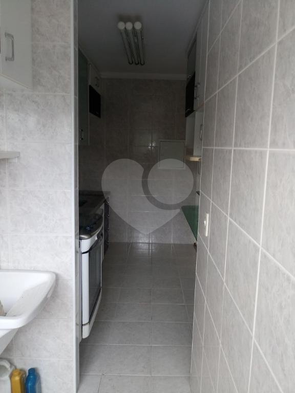 APARTAMENTO COM 2 VAGAS DE GARAGEM 