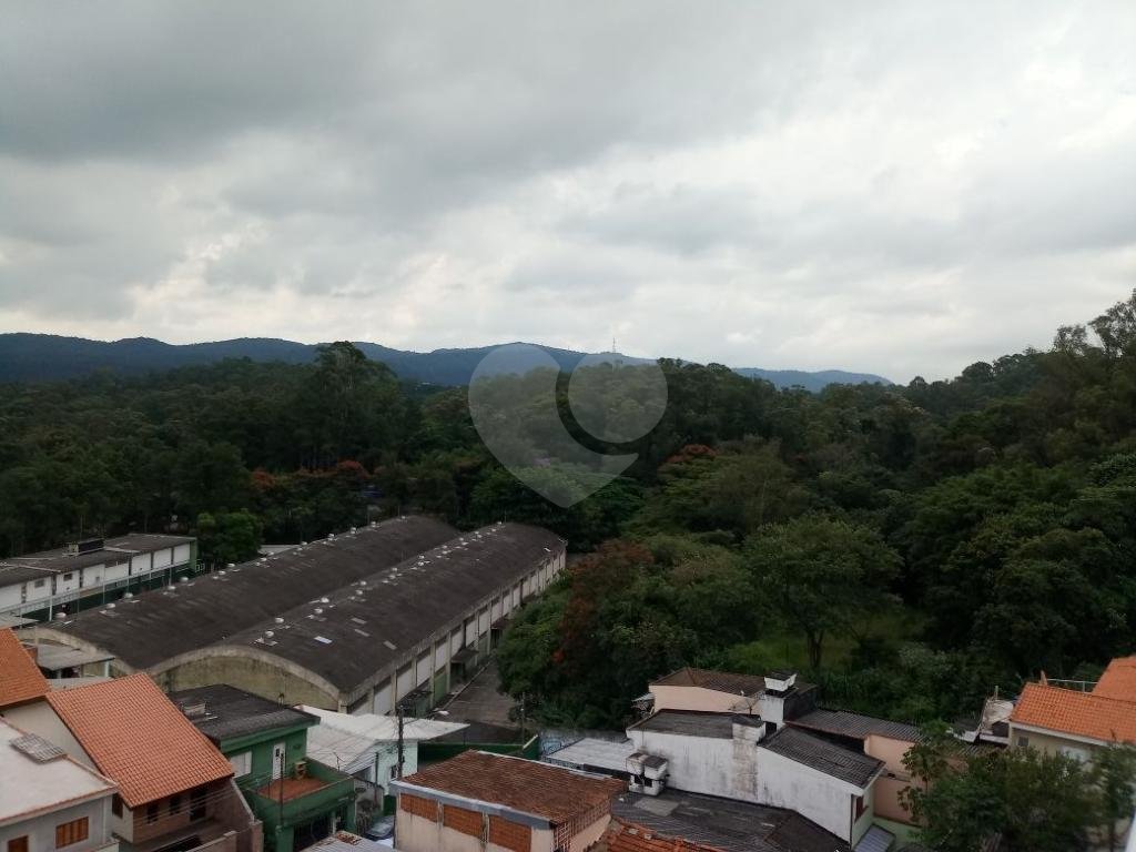 APARTAMENTO COM 2 VAGAS DE GARAGEM 