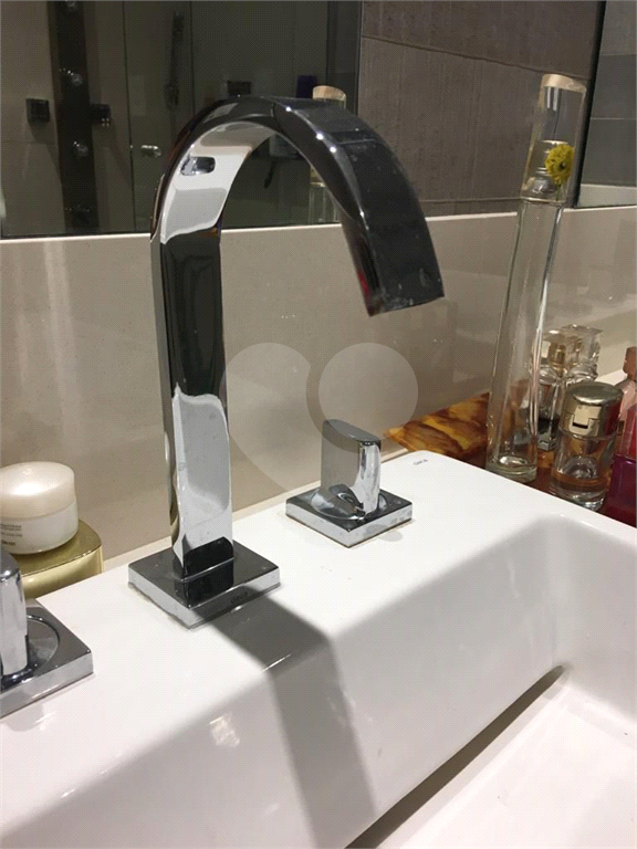 APARTAMENTO em IBIRAPUERA
