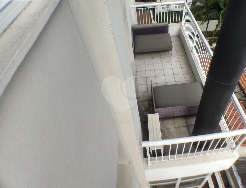 APARTAMENTO em IBIRAPUERA