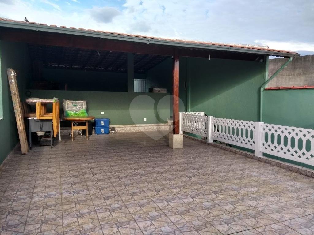 Excelente sobrado no bairro da Ponte Rasa.