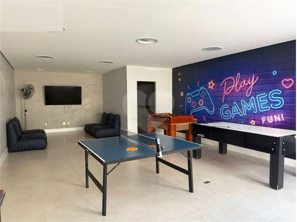 Apartamento em condomínio de alto padrão