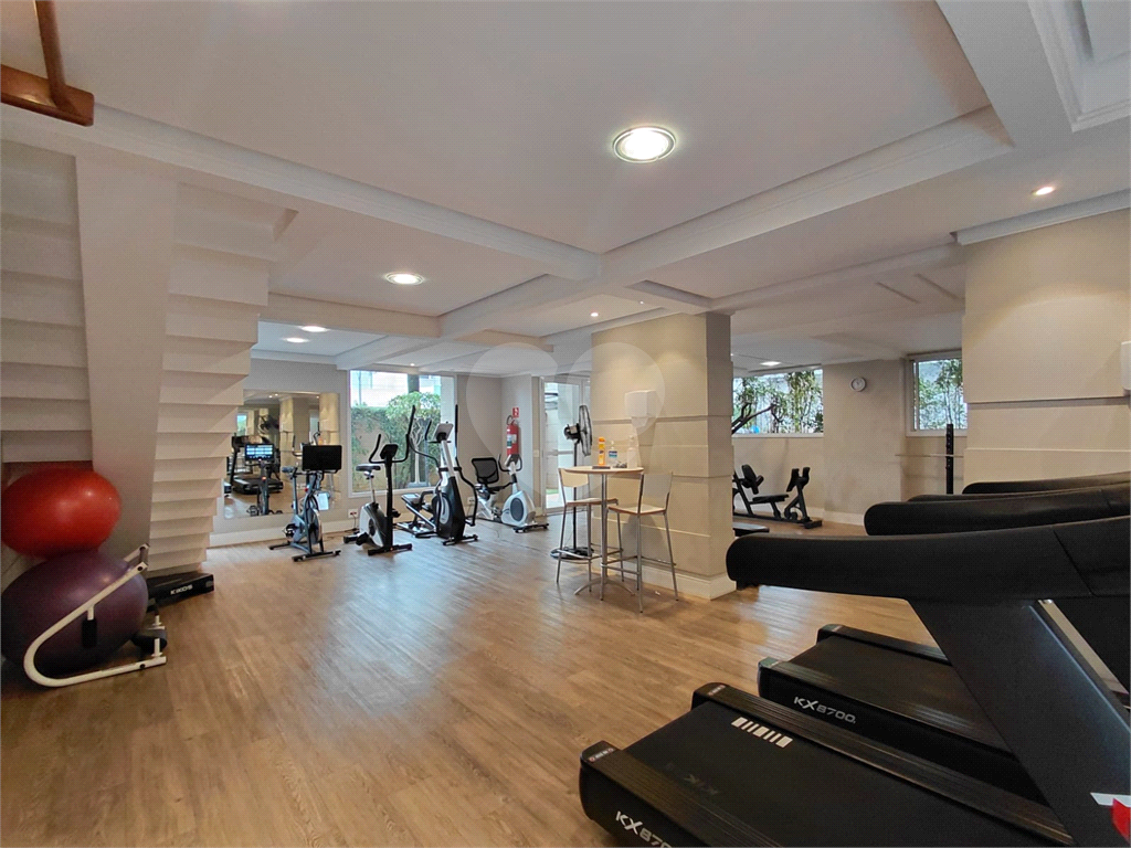 Imóvel de 158m² com ampla sala de estar de 3 ambientes varanca gourmet 3 suítes e 3 vagas condomínio com lazer Perdizes