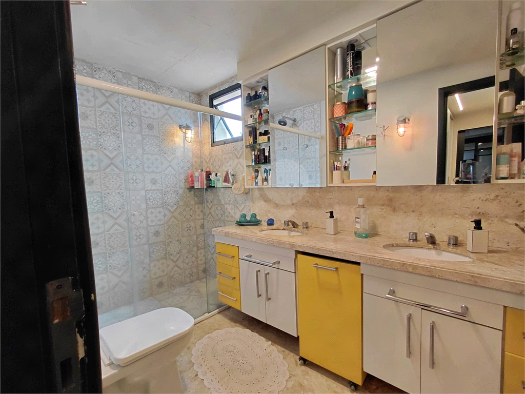 Imóvel de 158m² com ampla sala de estar de 3 ambientes varanca gourmet 3 suítes e 3 vagas condomínio com lazer Perdizes