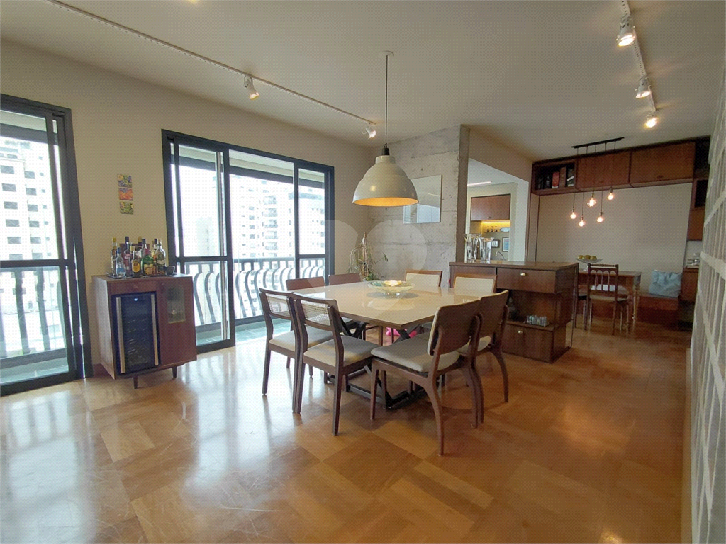 Imóvel de 158m² com ampla sala de estar de 3 ambientes varanca gourmet 3 suítes e 3 vagas condomínio com lazer Perdizes