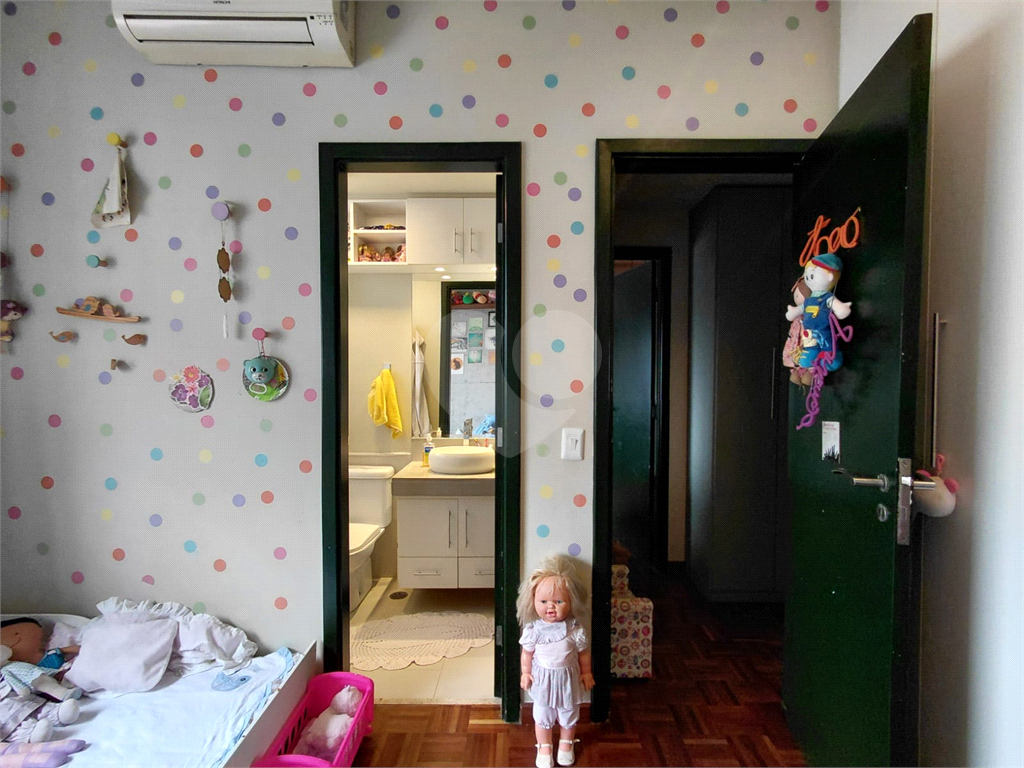 Imóvel de 158m² com ampla sala de estar de 3 ambientes varanca gourmet 3 suítes e 3 vagas condomínio com lazer Perdizes