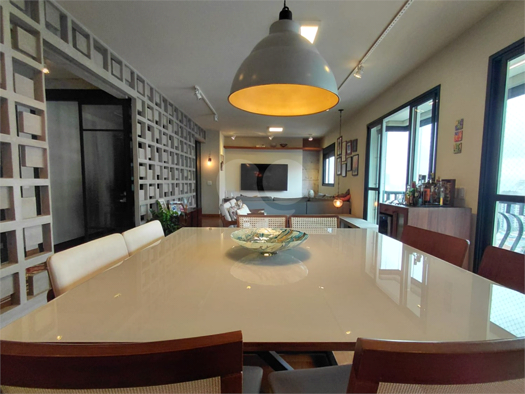 Imóvel de 158m² com ampla sala de estar de 3 ambientes varanca gourmet 3 suítes e 3 vagas condomínio com lazer Perdizes