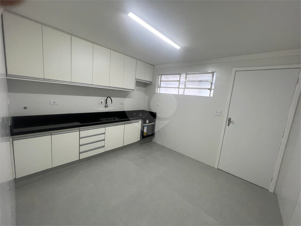 Apartamento à venda com 2 quartos, 70m² - Foto 15