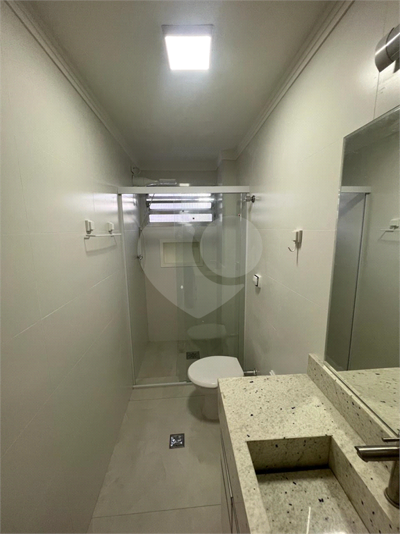 Apartamento à venda com 2 quartos, 70m² - Foto 10