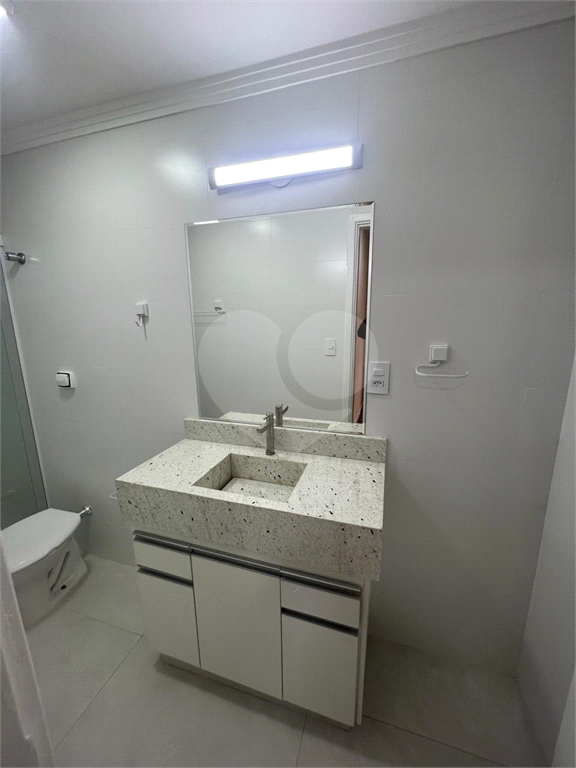 Apartamento à venda com 2 quartos, 70m² - Foto 13