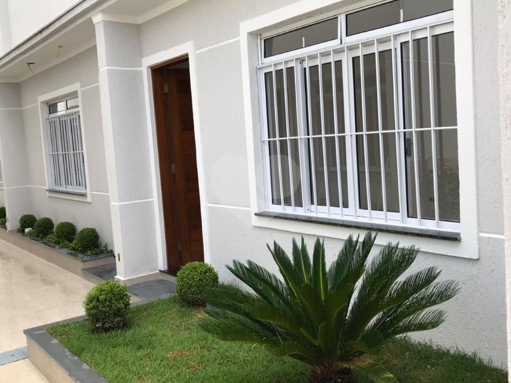 Sobrados novos em condomínio fechado no bairro requisitado  Jardim Virginia Bianca