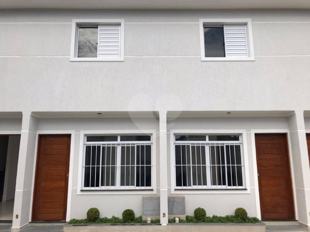 Sobrados novos em condomínio fechado no bairro requisitado  Jardim Virginia Bianca