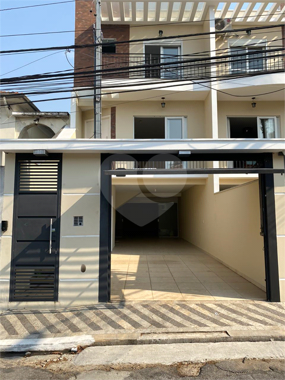 Belíssimo sobrado novo a venda e locação no Jardim São Paulo