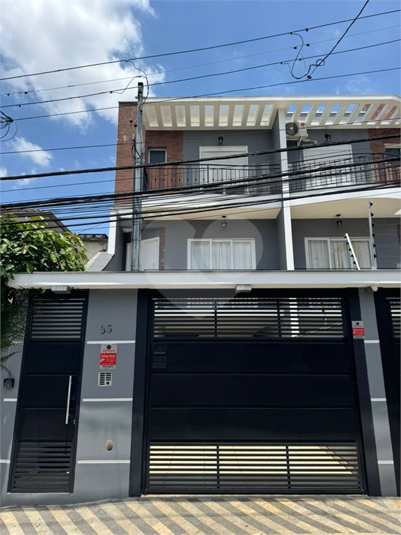 Belíssimo sobrado novo a venda e locação no Jardim São Paulo