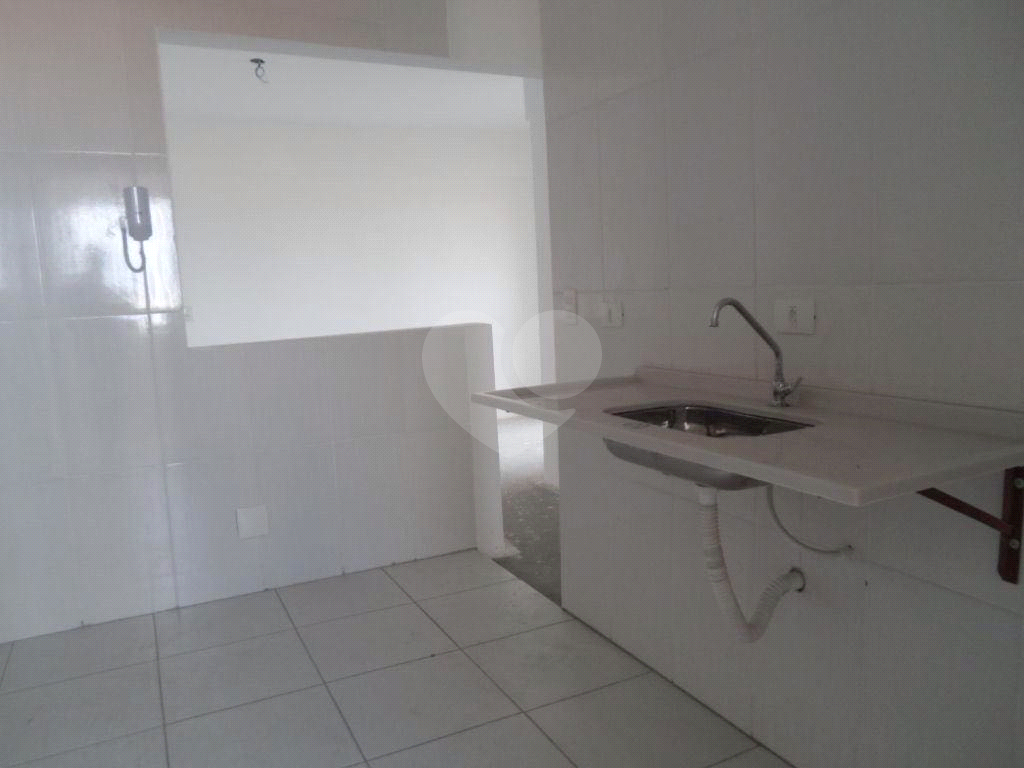 Apartamento à venda com 2 quartos, 52m² - Foto 7