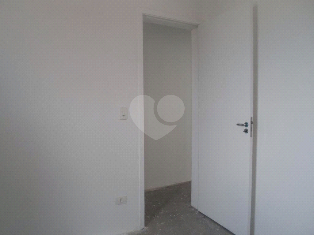 Apartamento à venda com 2 quartos, 52m² - Foto 4