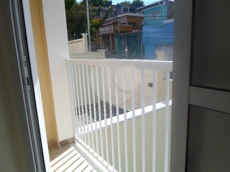 sobrado dois quartos sendo duas suites   duas vagas  no Imirim