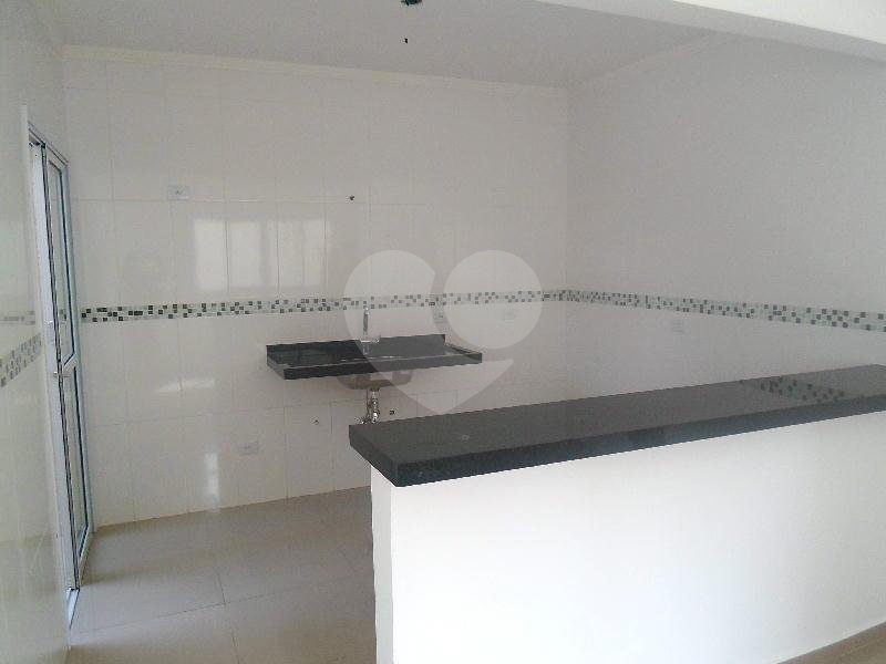 sobrado dois quartos sendo duas suites   duas vagas  no Imirim