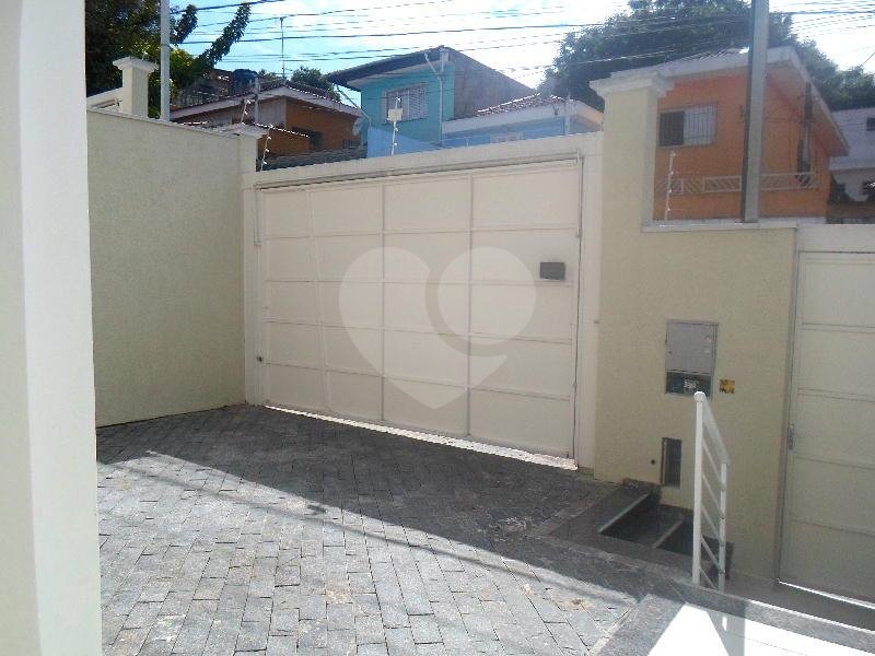 sobrado dois quartos sendo duas suites   duas vagas  no Imirim