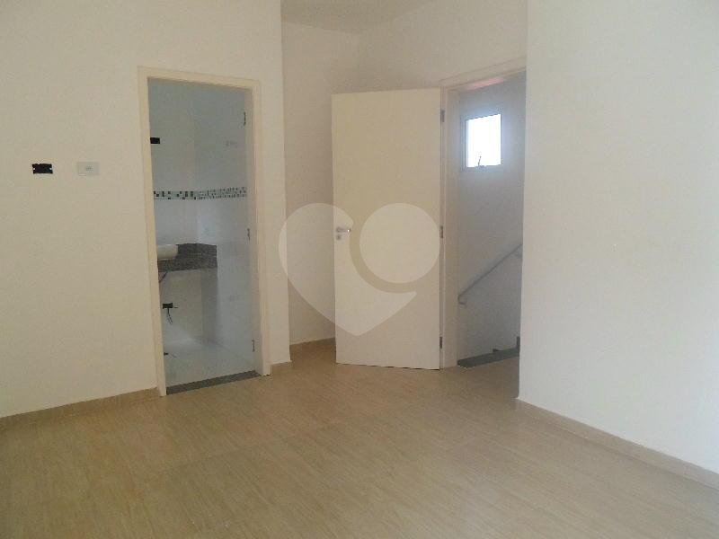 sobrado dois quartos sendo duas suites   duas vagas  no Imirim