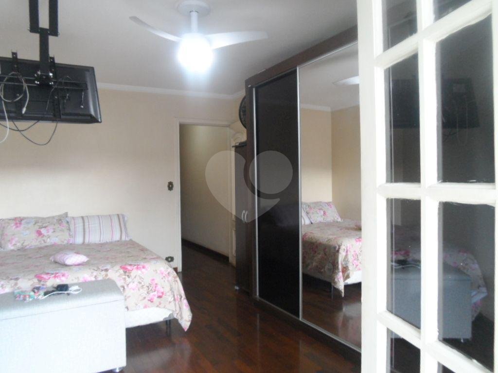 Sobrado à venda com 3 quartos, 204m² - Foto 25