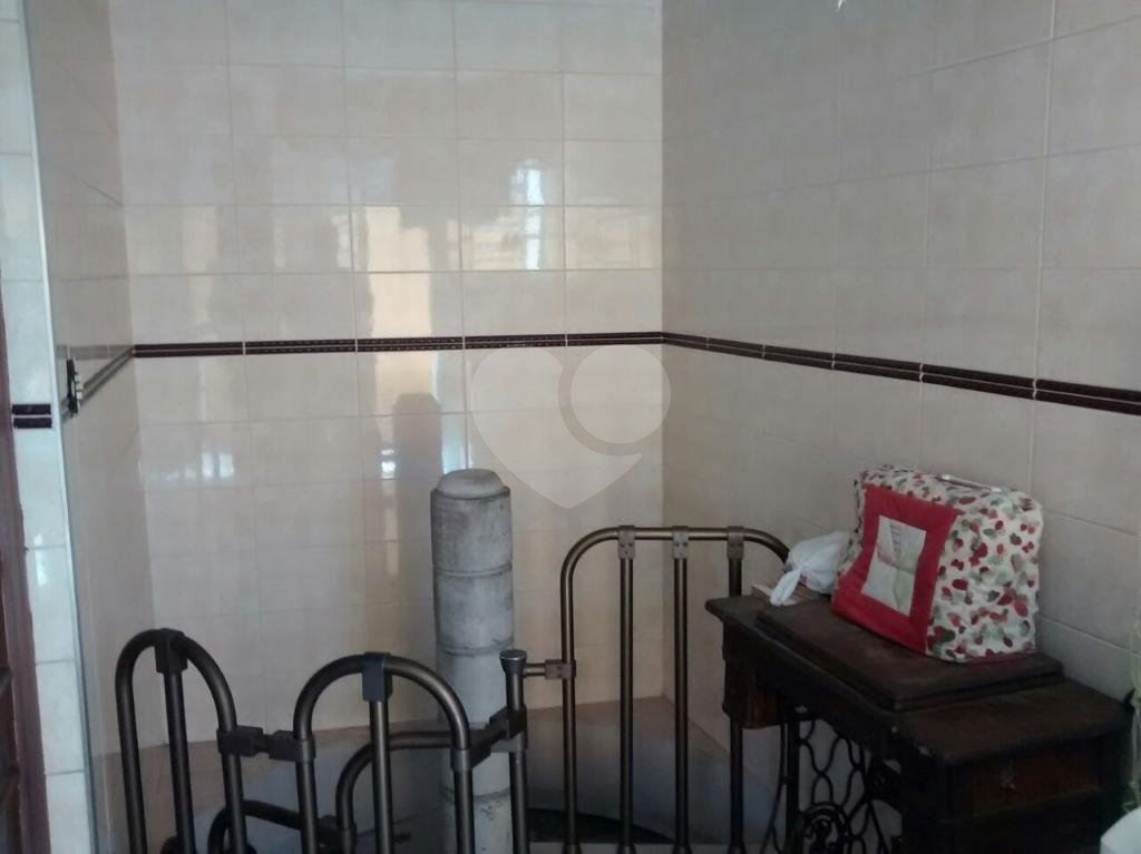 Excelente sobrado com 3 dormitórios e 4 vagas na Vila Gustavo - OPORTUNIDADE!