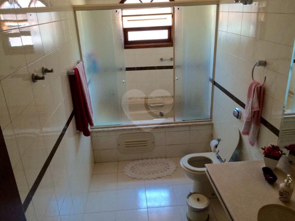 Excelente sobrado com 3 dormitórios e 4 vagas na Vila Gustavo - OPORTUNIDADE!
