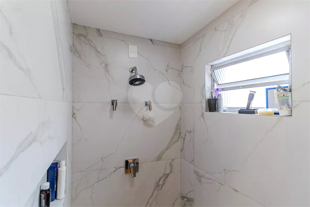 Cobertura Santa Cecilia com 2 dormitórios, sendo 1 suíte e 1 vaga de garagem 