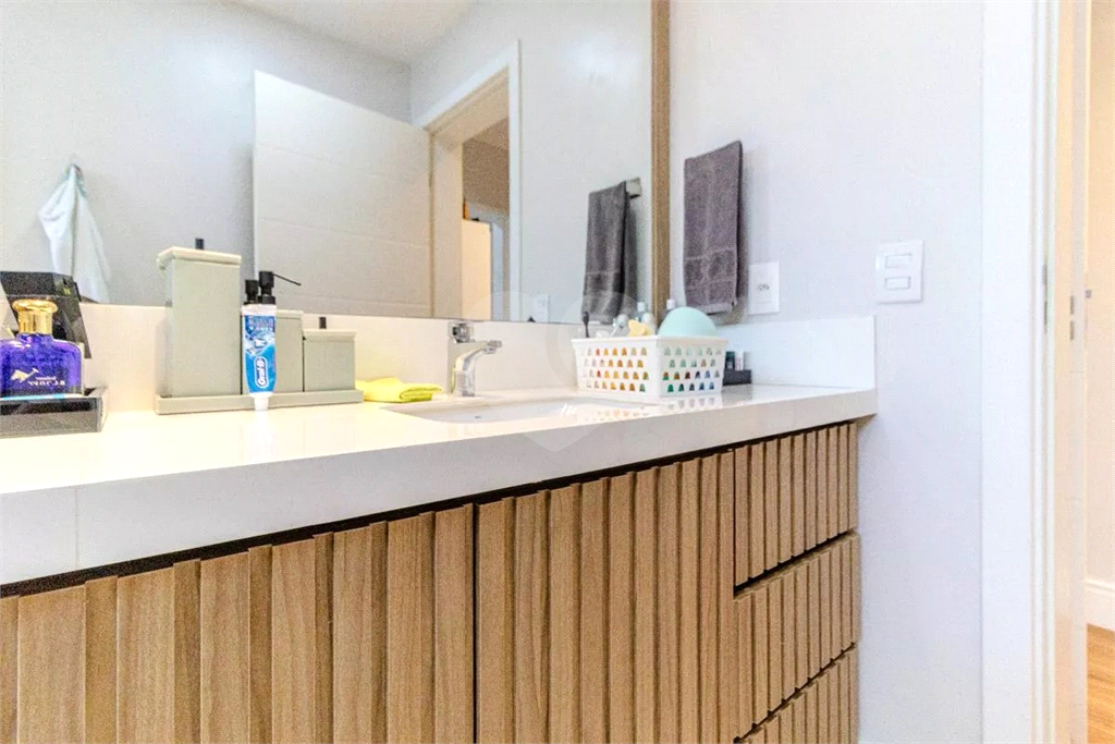 Cobertura Santa Cecilia com 2 dormitórios, sendo 1 suíte e 1 vaga de garagem 