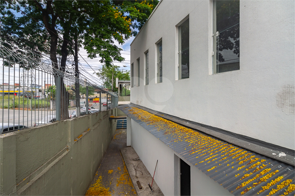 Predio excelente para fabrica,industria e centro de distribuição em excelente localização!!