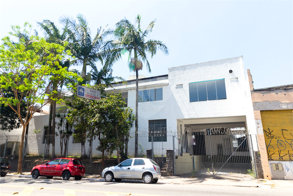 Predio excelente para fabrica,industria e centro de distribuição em excelente localização!!