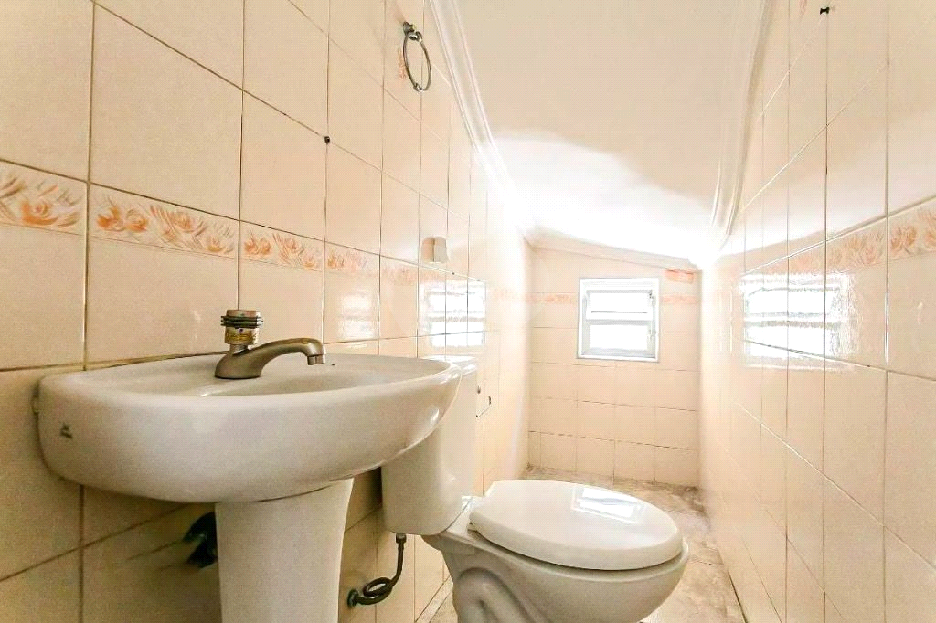 Sobrado à venda com 3 quartos, 180m² - Foto 37