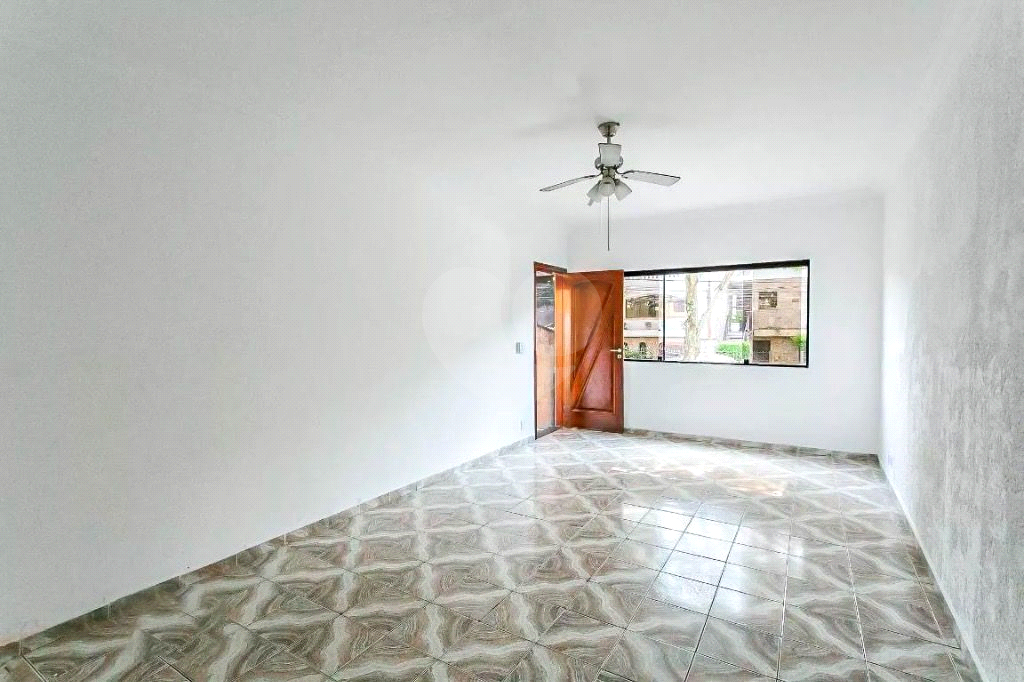 Sobrado à venda com 3 quartos, 180m² - Foto 34